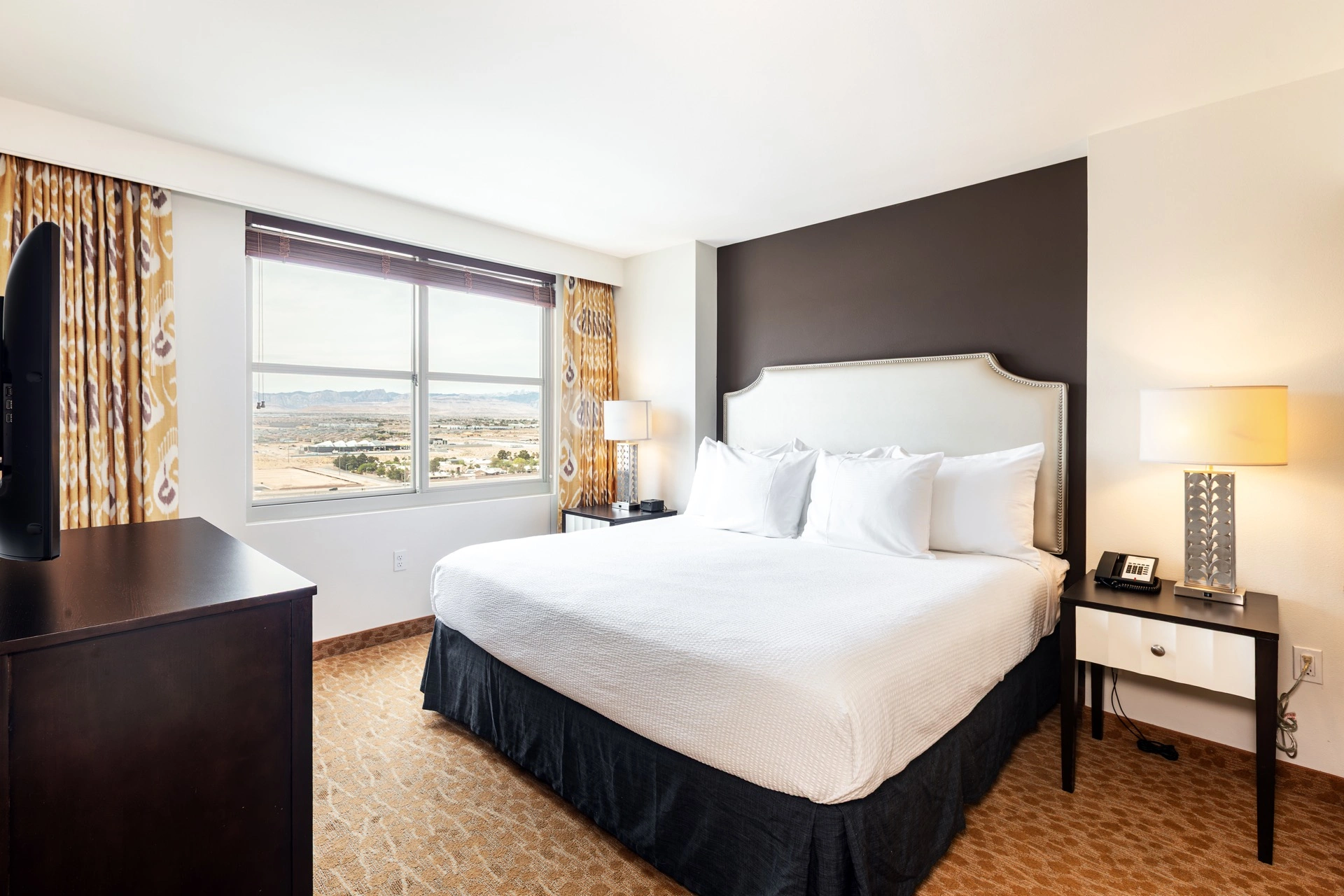 One-Bedroom Suite